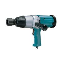 Masina de insurubat si gaurit cu percutie Makita 6906